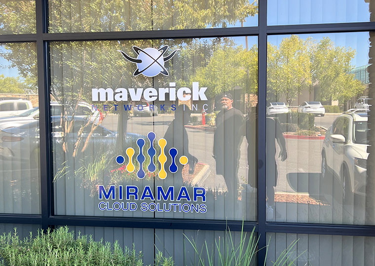 Window- Signage_6666