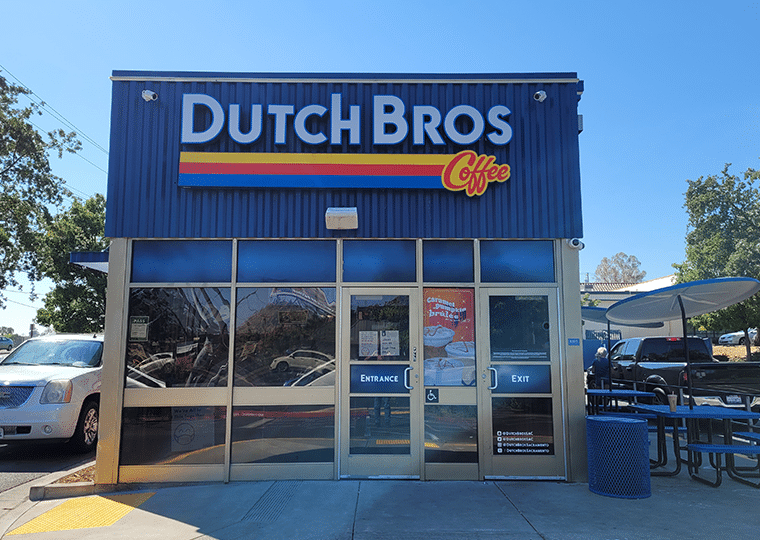 custom signs and instalation 02